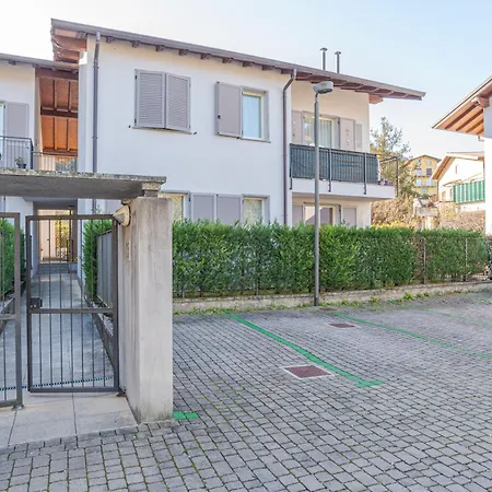 Bilocale A 300mt Dalla Spiaggia! Giardino Privato