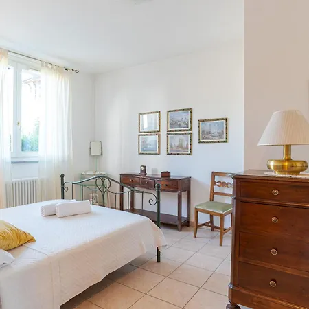 Bilocale A 300mt Dalla Spiaggia! Giardino Privato Apartmán *